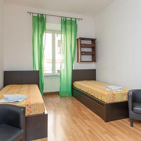 Rental In Rome Santini Apartment Værelse billede